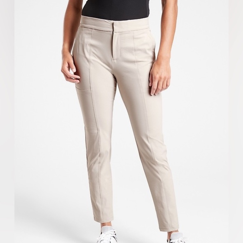 Athleta Wander Stash Skinny Pants Tan Abalone for Travel & Work | Size 4